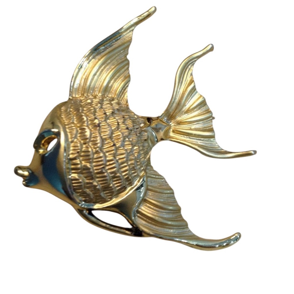 Vintage Brooch mixed goldtone brushed of blow fish
